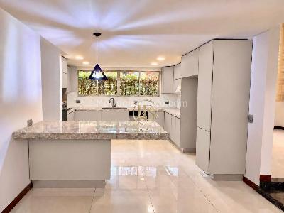 Casa de 4 alcobas en venta en Urbanización Monte Carmelo, Sabaneta, 750 m² · foto 8 de 20