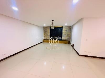Casa de 4 alcobas en venta en Urbanización Monte Carmelo, Sabaneta, 750 m² · foto 13 de 20