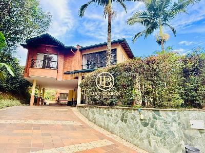 Casa de 4 alcobas en venta en Urbanización Monte Carmelo, Sabaneta, 750 m² · foto 16 de 20