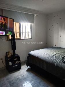 Apartamento de 2 alcobas en venta en Bueno Madrid, Cali, 70 m² · foto 7 de 17