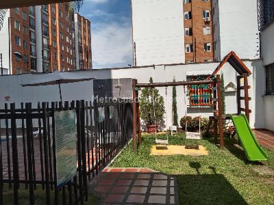 Apartamento de 2 alcobas en venta en Bueno Madrid, Cali, 70 m² · foto 14 de 17