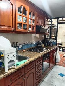 Apartamento de 2 alcobas en venta en Bueno Madrid, Cali, 70 m² · foto 10 de 17