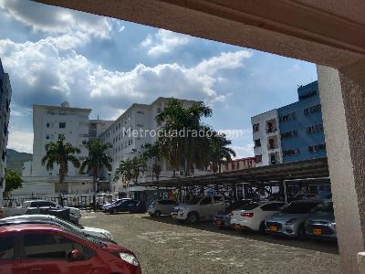 Apartamento de 2 alcobas en venta en Bueno Madrid, Cali, 70 m² · foto 16 de 17