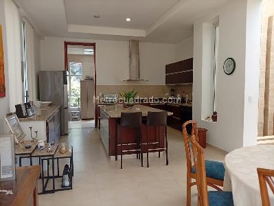 Casa de 4 alcobas en venta en La Riverita, Cali, 382 m² · foto 6 de 20