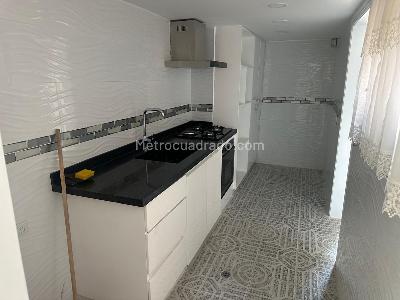 Apartamento de 3 alcobas en venta en Cali Normandia, Cali, 154 m² · foto 2 de 12