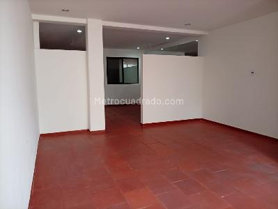 Casa de 4 alcobas en venta en El Cedro, Cali, 258 m² · foto 11 de 17