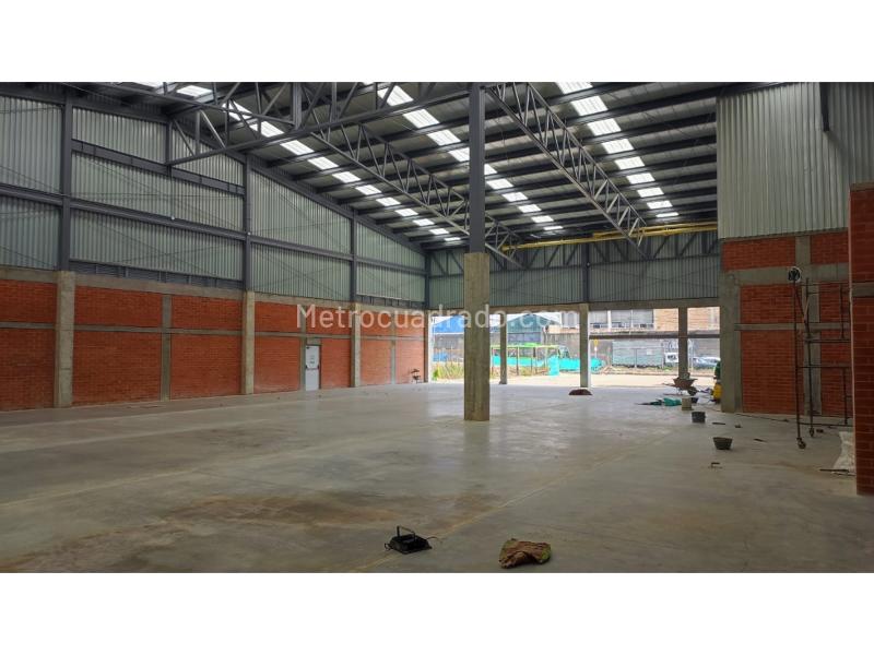 Bodega en Arriendo, Fontibon, Bogotá D.C. - Vista 2