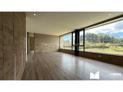 Casa de 3 alcobas en venta en Las Palmas, Medellín, 433 m² · foto 12 de 20