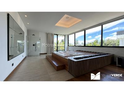Casa de 5 alcobas en venta en Llanogrande, Rionegro · foto 18 de 20