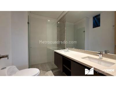 Apartamento de 2 alcobas en arriendo en Llanogrande, Rionegro, 110 m² · foto 10 de 19
