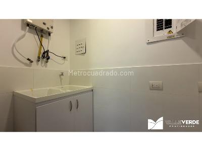 Apartamento de 2 alcobas en arriendo en Llanogrande, Rionegro, 110 m² · foto 14 de 19
