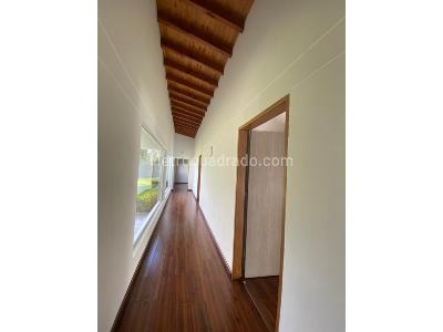 Casa de 4 alcobas en venta en Llanogrande, Rionegro, 1550 m² · foto 16 de 20