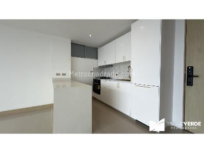 Apartamento de 3 alcobas en venta en El Poblado, Medellín, 90 m² · foto 3 de 16