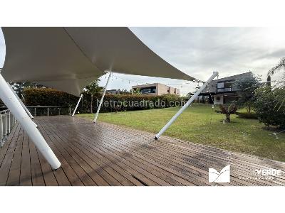 Casa de 5 alcobas en arriendo en Llanogrande, Rionegro, 1600 m² · foto 19 de 20