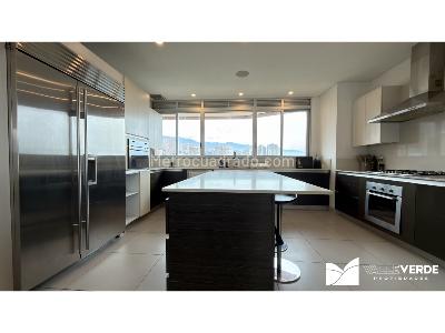 Apartamento de 3 alcobas en venta en Las Lomas, Medellín, 406 m² · foto 9 de 20