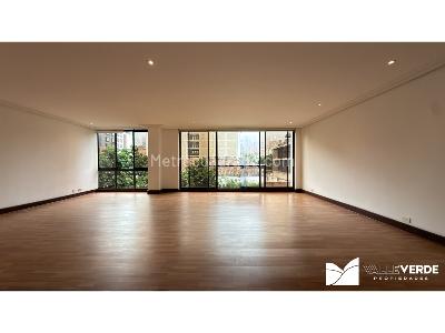 Apartamento de 4 alcobas en venta en Manila, Medellín, 220 m² · foto 2 de 20