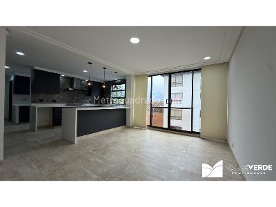 Apartamento de 3 alcobas en arriendo en Manila, Medellín, 245 m² · foto 4 de 19