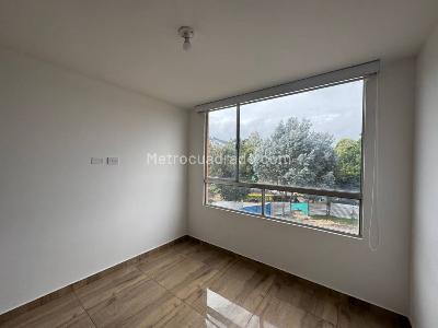 Apartaestudio en venta en El Redil, Bogotá, 29 m² · foto 7 de 12