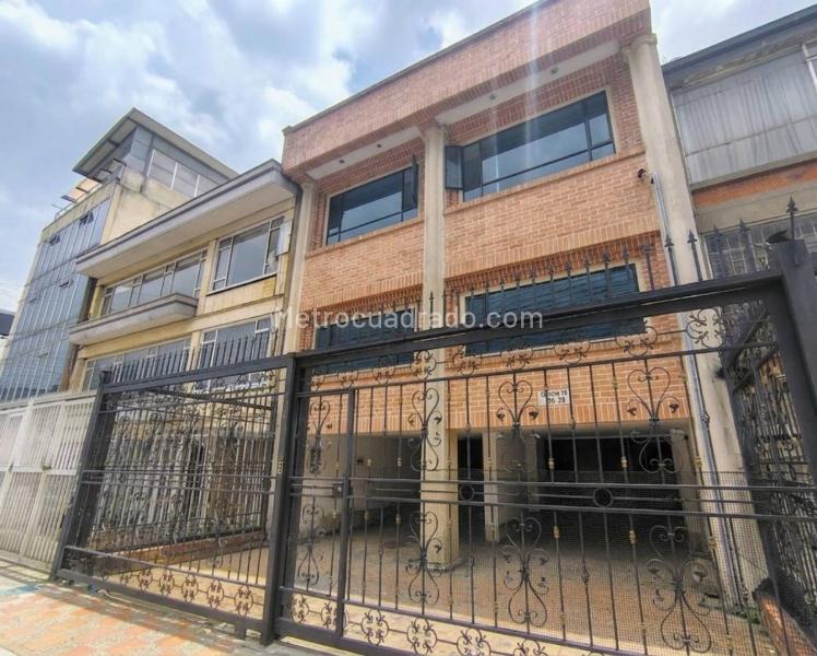 Edificio de Apartamentos en Arriendo, Colombia, Bogotá D.C. - Ansicht 3
