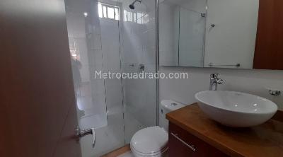Apartaestudio en venta en Chapinero Alto, Bogotá, 37 m² · foto 9 de 20