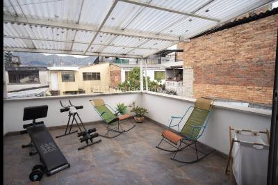 Casa de 3 alcobas en venta en San Miguel, Bogotá, 288 m² · foto 8 de 20