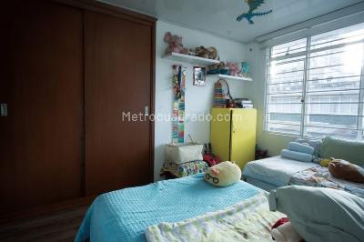 Casa de 3 alcobas en venta en San Miguel, Bogotá, 288 m² · foto 10 de 20