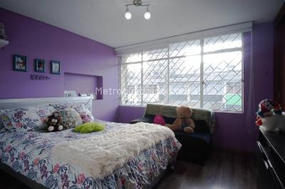 Casa de 3 alcobas en venta en San Miguel, Bogotá, 288 m² · foto 12 de 20