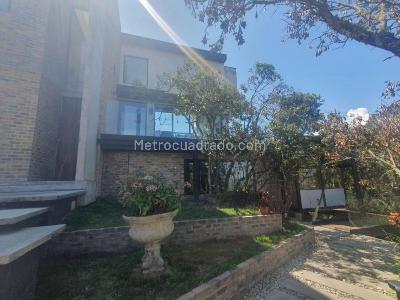 Casa de 5 alcobas en venta en La Calera, La Calera, 350 m² · foto 12 de 20