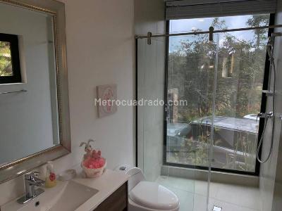 Casa de 5 alcobas en venta en La Calera, La Calera, 350 m² · foto 9 de 20