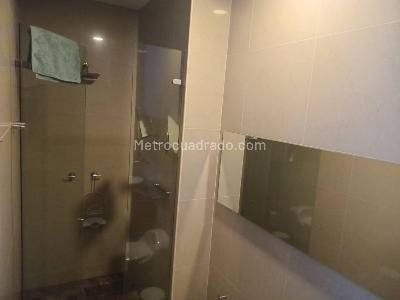 Apartamento de 1 alcoba en arriendo en Chico Norte, Bogotá, 56 m² · foto 18 de 20