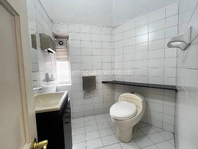 Casa de 5 alcobas en arriendo en Chapinero Alto, Bogotá, 285 m² · foto 13 de 17