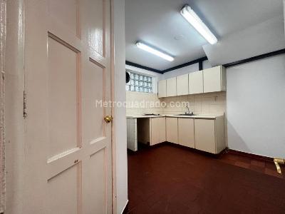 Casa de 5 alcobas en arriendo en Chapinero Alto, Bogotá, 285 m² · foto 5 de 17