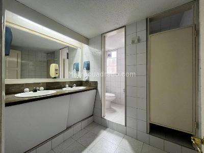 Casa de 5 alcobas en arriendo en Chapinero Alto, Bogotá, 285 m² · foto 8 de 17