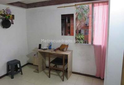 Apartamento de 3 alcobas en venta en Alfonso Barberena, Cali, 61 m² · foto 7 de 18