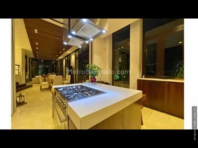 Casa de 4 alcobas en venta en Aguacatal, Cali, 822 m² · foto 13 de 20