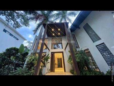 Casa de 4 alcobas en venta en Aguacatal, Cali, 822 m² · foto 18 de 20