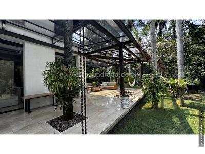 Casa de 4 alcobas en venta en Aguacatal, Cali, 822 m² · foto 2 de 20
