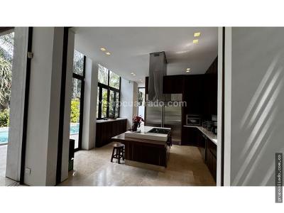 Casa de 4 alcobas en venta en Aguacatal, Cali, 822 m² · foto 5 de 20