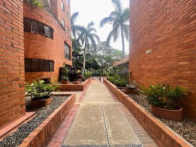 Apartamento de 3 alcobas en venta en El Ingenio, Cali, 112 m² · foto 13 de 14