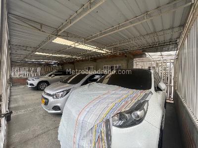 Casa de 5 alcobas en venta en Los Guayacanes, Cali, 121 m² · foto 12 de 12