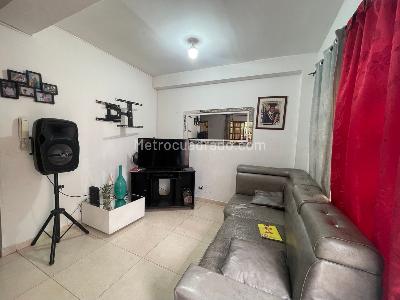 Casa de 5 alcobas en venta en Los Guayacanes, Cali, 121 m² · foto 2 de 12