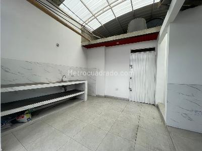 Casa de 5 alcobas en venta en Los Guayacanes, Cali, 121 m² · foto 6 de 12