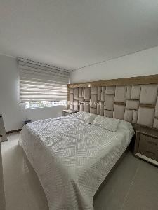Apartamento de 3 alcobas en venta en La Flora Primera Etapa, Cali, 94 m² · foto 6 de 16