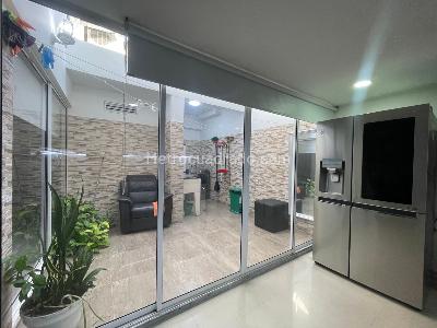 Casa de 3 alcobas en venta en Tequendama, Cali, 280 m² · foto 2 de 16