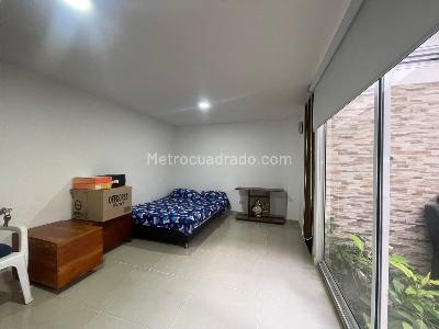 Casa de 3 alcobas en venta en Tequendama, Cali, 280 m² · foto 3 de 16