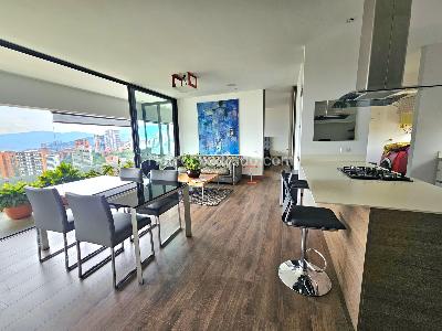 Apartamento de 2 alcobas en venta en El Poblado, Medellín, 111 m² · foto 2 de 19
