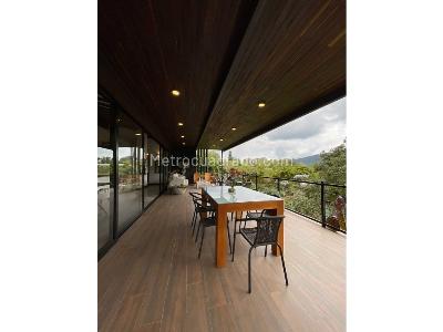 Casa de 3 alcobas en venta en Llano Grande, Rionegro · foto 2 de 20