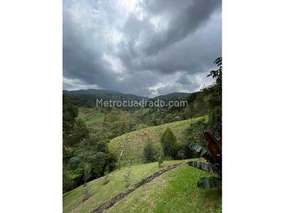Casa de 3 alcobas en venta en Llano Grande, Rionegro · foto 17 de 20