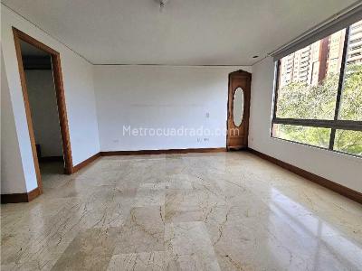Apartamento de 3 alcobas en venta en San Lucas, Medellín, 170 m² · foto 14 de 14