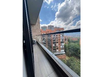 Apartamento de 2 alcobas en venta en Los Balsos, Medellín, 67 m² · foto 4 de 16